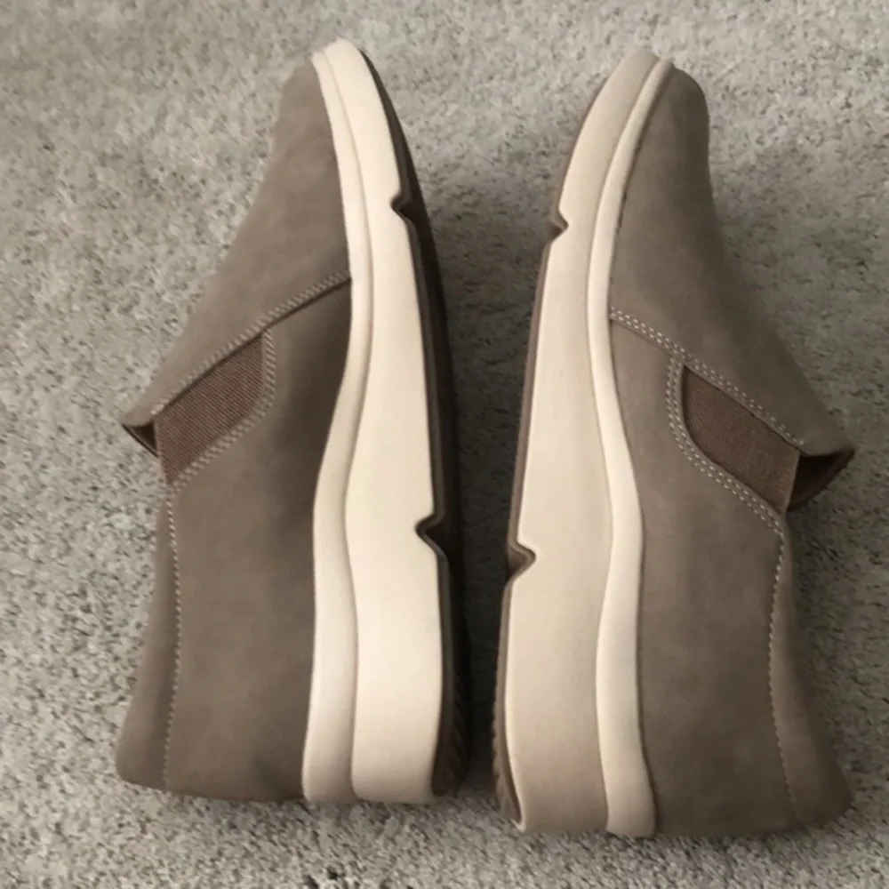 SOUL NATURALIZER Women’s‎ 12 Brown Lyrie Slip-On Sneaker NWOT